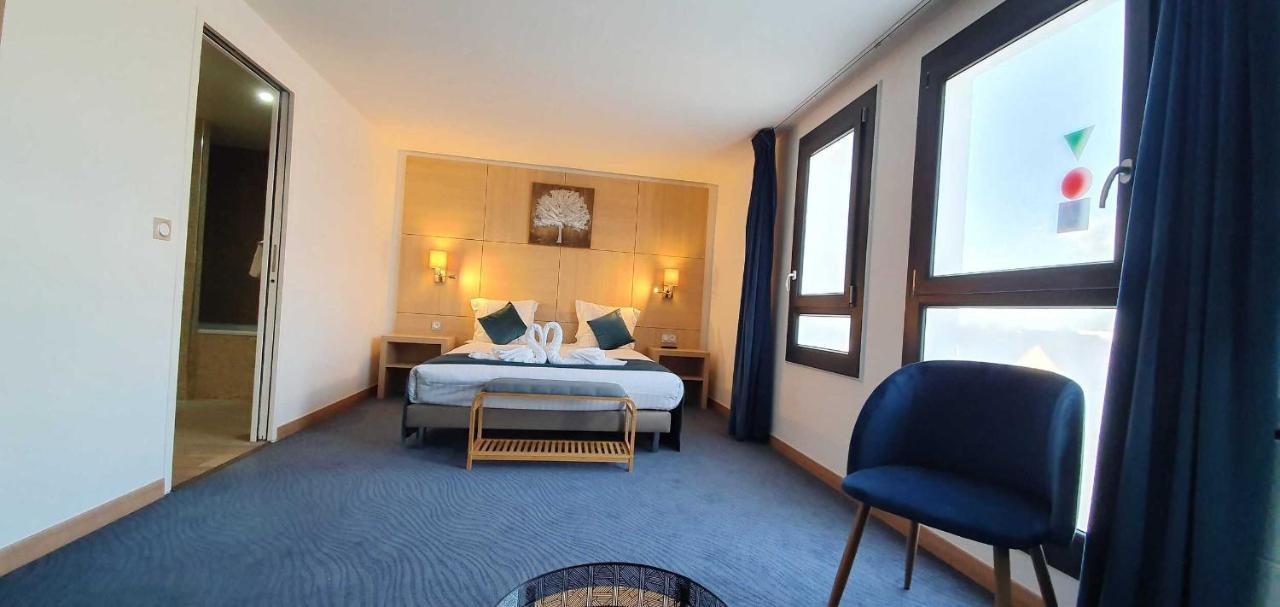 Hotel Du Golf Coignieres Luaran gambar