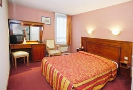 Hotel Du Golf Coignieres Bilik gambar